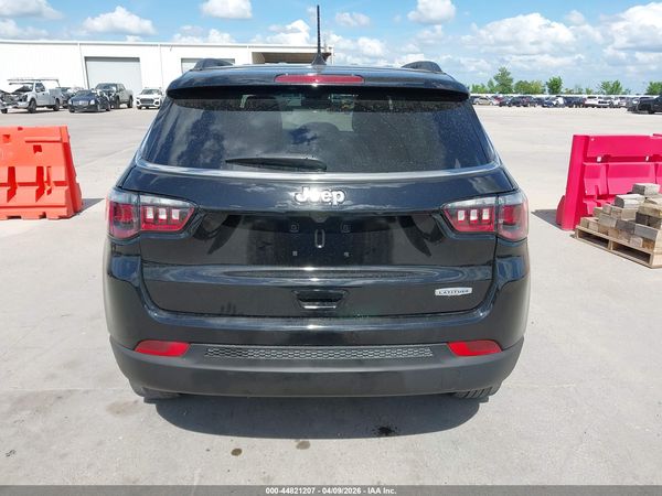 2022 JEEP COMPASS LATITUDE LUX 4X4