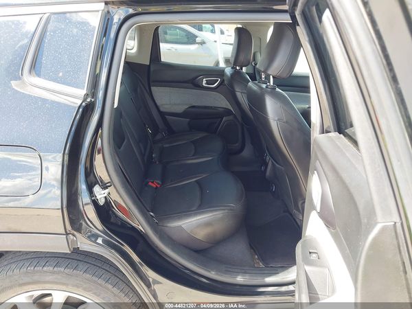 2022 JEEP COMPASS LATITUDE LUX 4X4