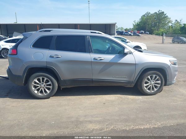 2019 JEEP CHEROKEE LATITUDE FWD
