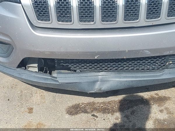 2019 JEEP CHEROKEE LATITUDE FWD