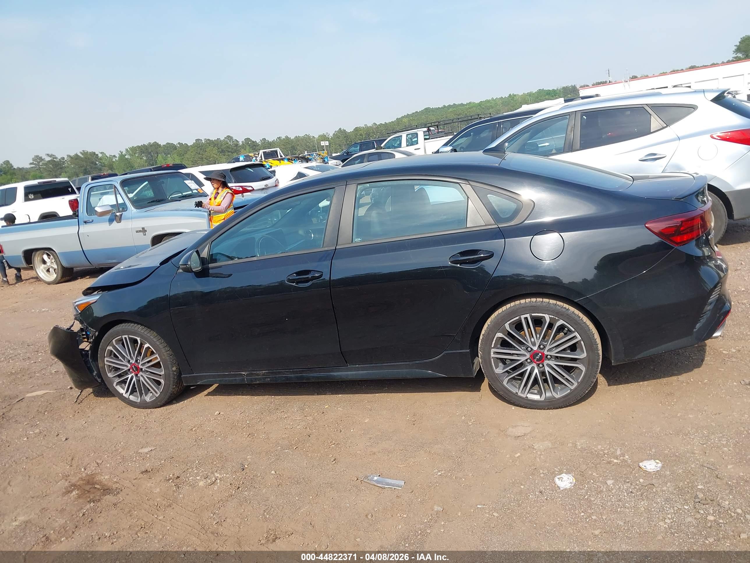 2023 KIA FORTE GT
