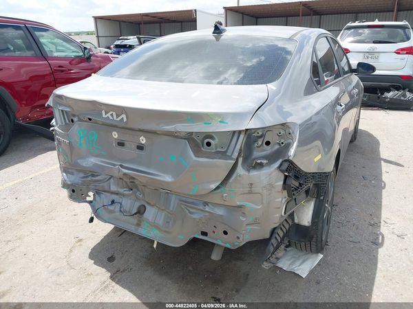 2023 KIA FORTE LXS
