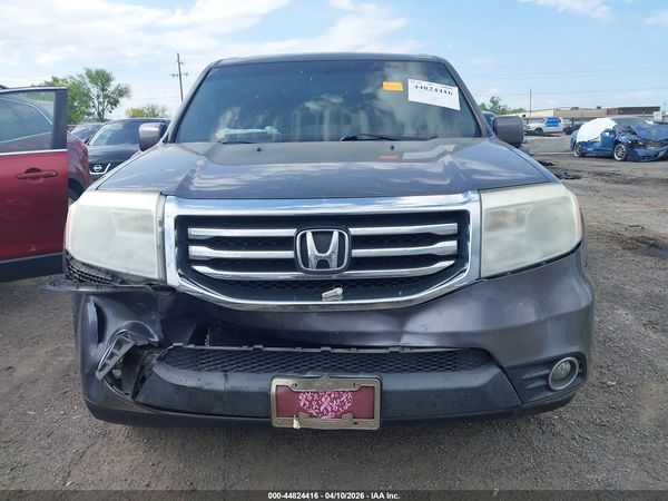 2015 HONDA PILOT SE