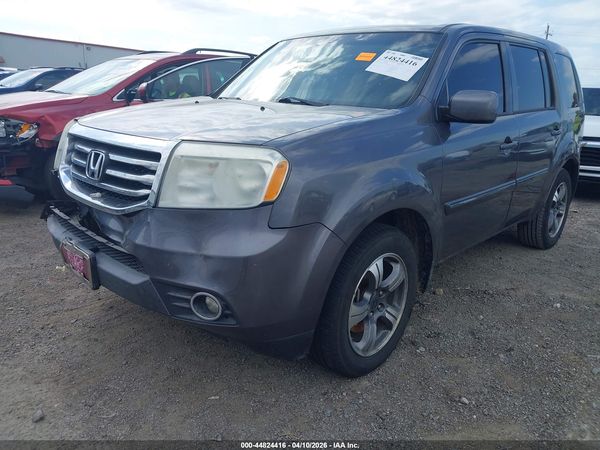 2015 HONDA PILOT SE