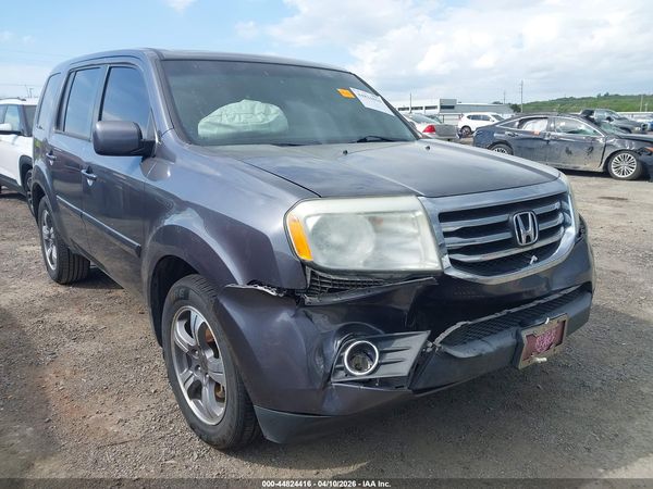 2015 HONDA PILOT SE