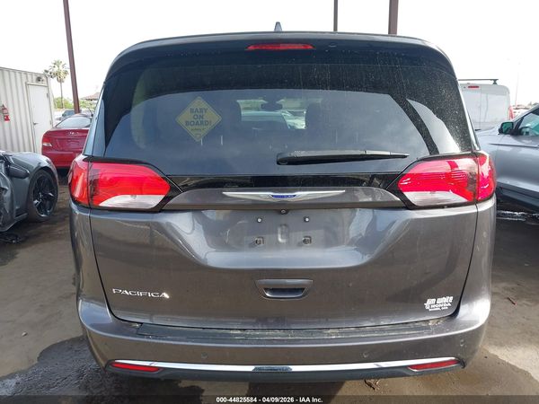 2019 CHRYSLER PACIFICA TOURING PLUS — I119