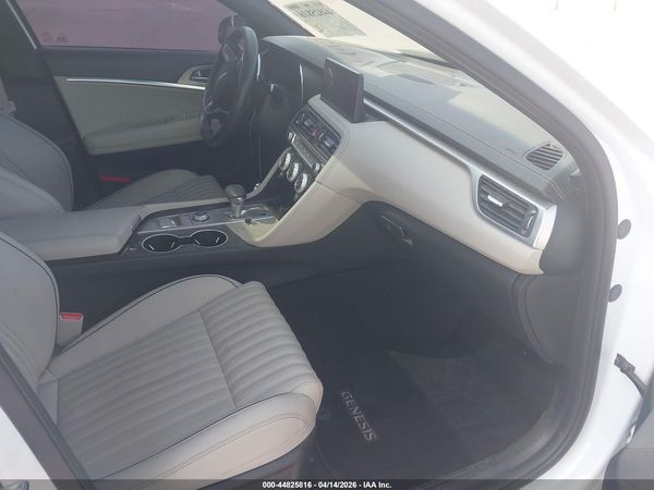 2023 GENESIS G70 2.0T RWD