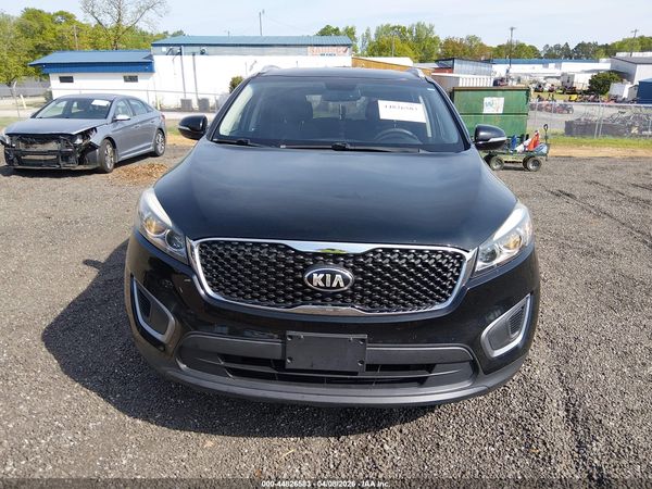 2016 KIA SORENTO 2.4L LX