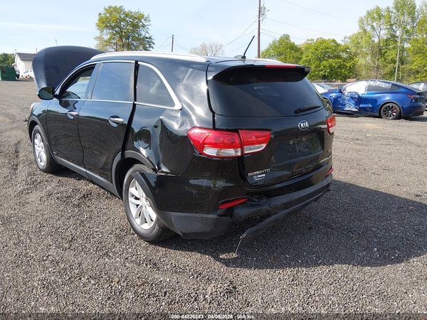 2016 KIA SORENTO 2.4L LX