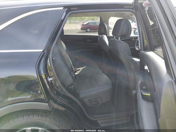 2016 KIA SORENTO 2.4L LX
