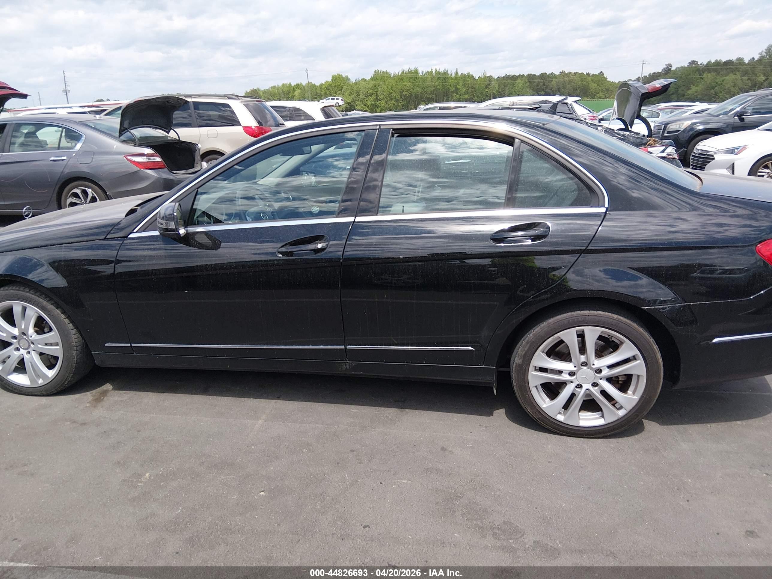 2013 MERCEDES-BENZ C 300 LUXURY 4MATIC