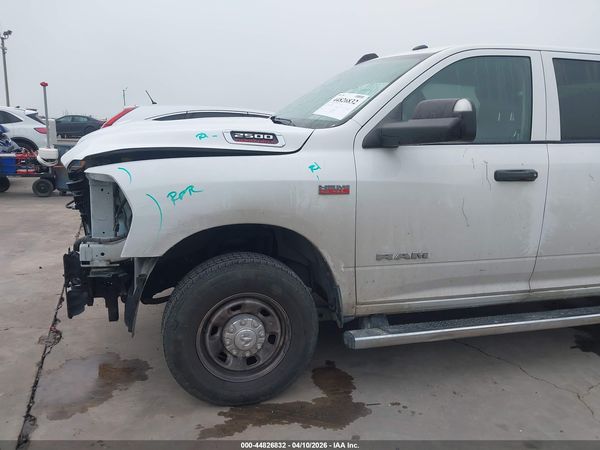 2019 RAM 2500 TRADESMAN  4X2 8' BOX