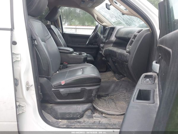 2019 RAM 2500 TRADESMAN  4X2 8' BOX