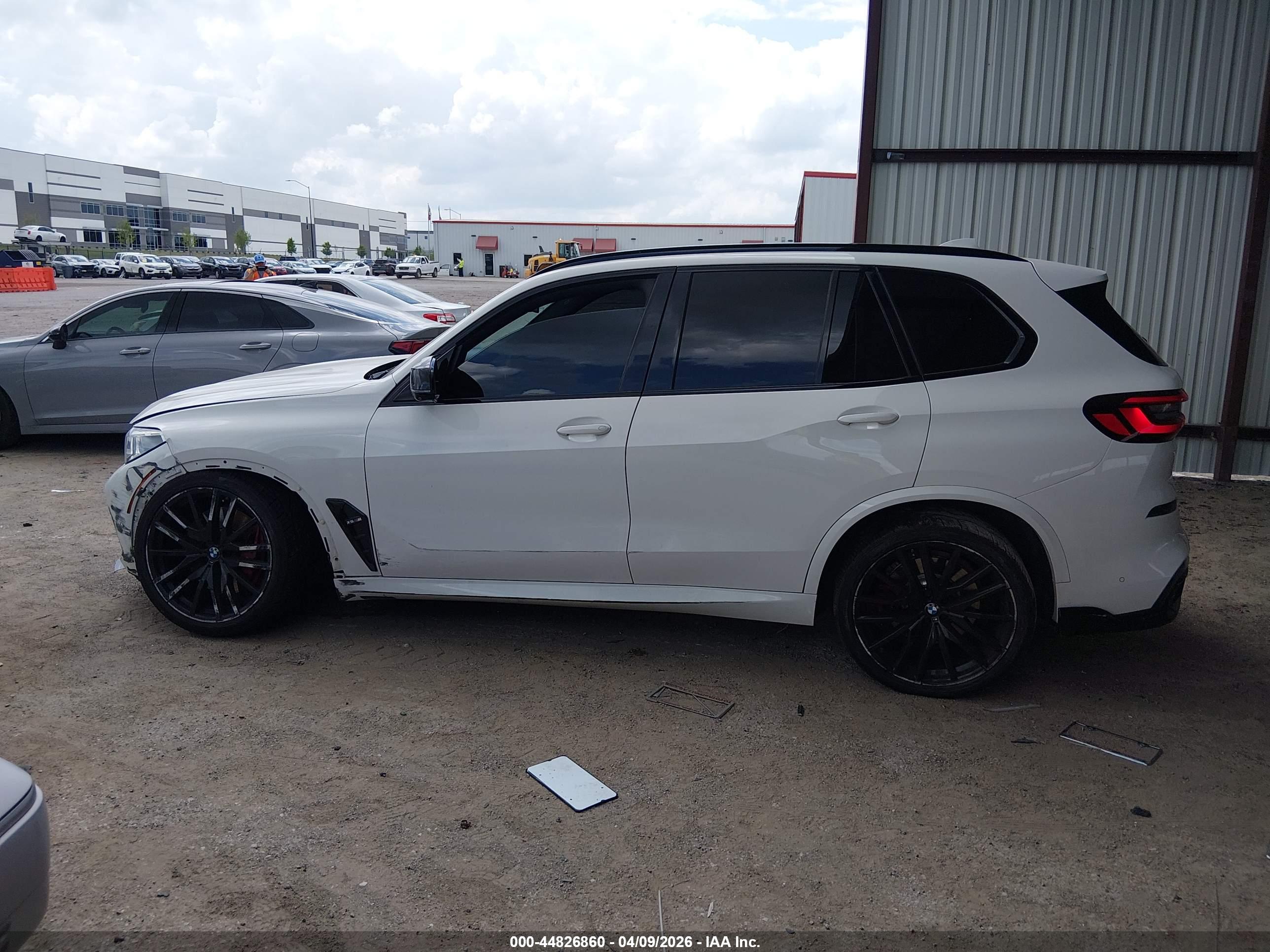 2022 BMW X5 M50I