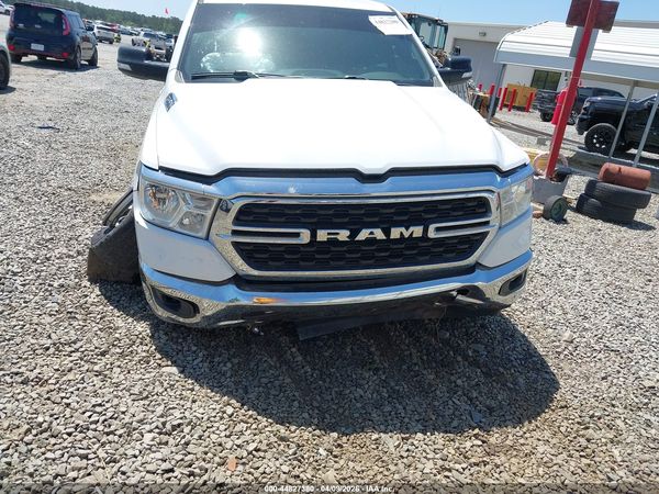 2022 RAM 1500 BIG HORN  4X2 6'4 BOX