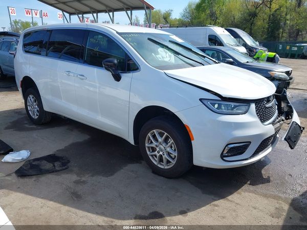 2024 CHRYSLER PACIFICA TOURING — I1