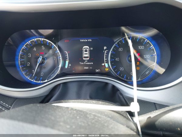 2024 CHRYSLER PACIFICA TOURING — I7