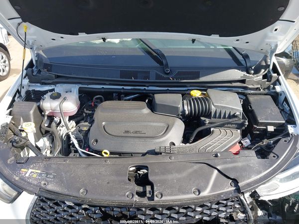 2024 CHRYSLER PACIFICA TOURING — I10