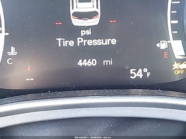 2024 CHRYSLER PACIFICA TOURING — I118