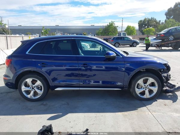 2023 AUDI Q5