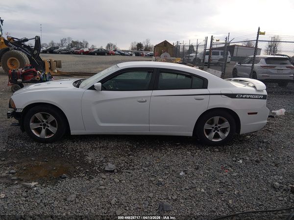 2014 DODGE CHARGER SE