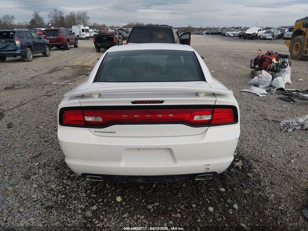 2014 DODGE CHARGER SE
