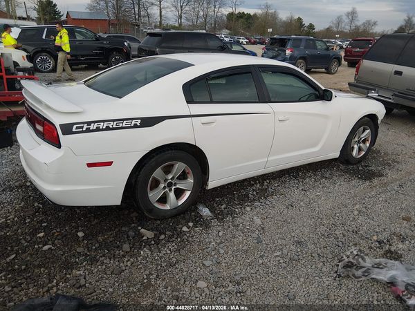 2014 DODGE CHARGER SE