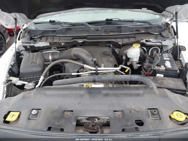 2019 RAM 1500 CLASSIC TRADESMAN  4X4 6'4 BOX