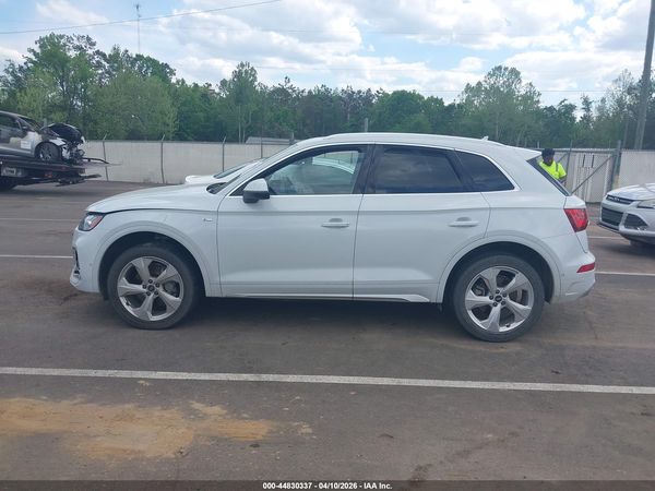2022 AUDI Q5