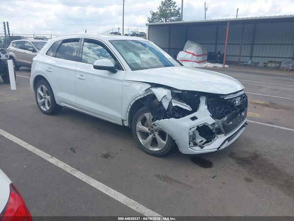 2022 AUDI Q5