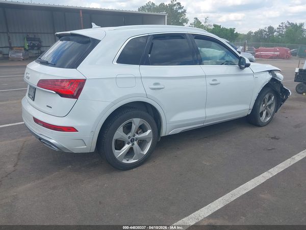 2022 AUDI Q5