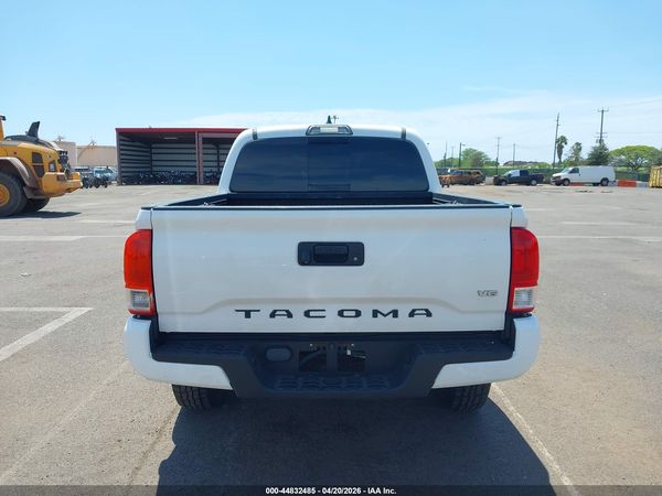 2017 TOYOTA TACOMA SR5 V6