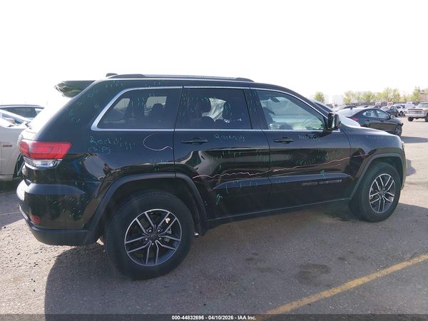 2019 JEEP GRAND CHEROKEE LAREDO E 4X4