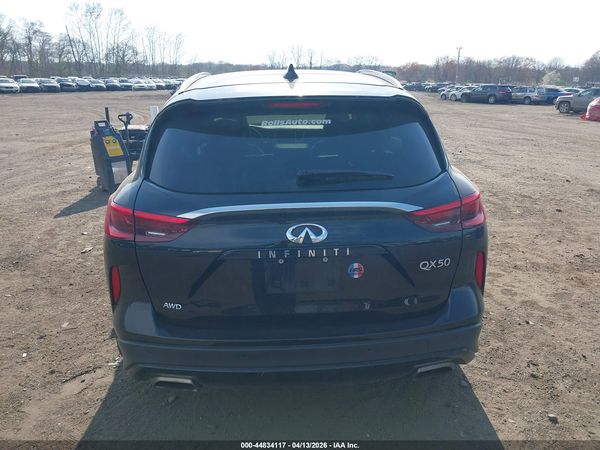 2021 INFINITI QX50 LUXE AWD