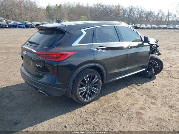 2021 INFINITI QX50 LUXE AWD