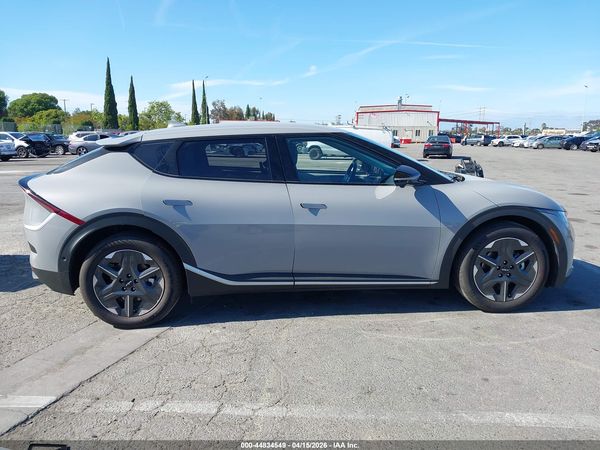 2025 KIA EV6 LIGHT LONG RANGE RWD