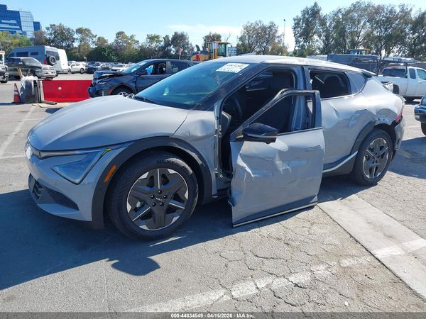 2025 KIA EV6 LIGHT LONG RANGE RWD