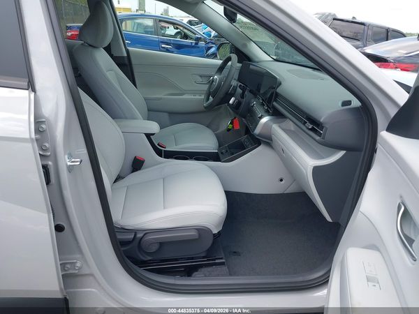 2026 HYUNDAI KONA SEL PREMIUM
