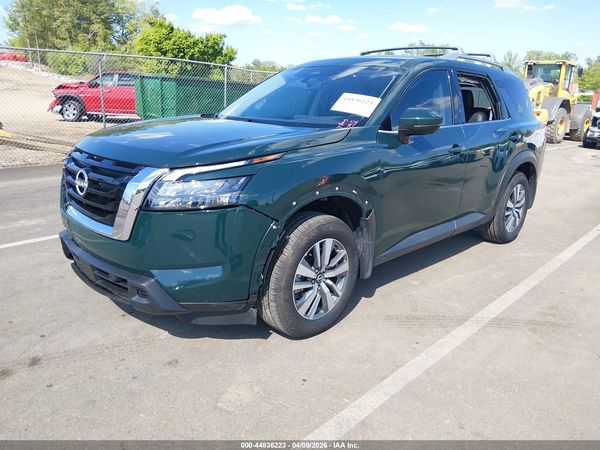 2025 NISSAN PATHFINDER SL FWD