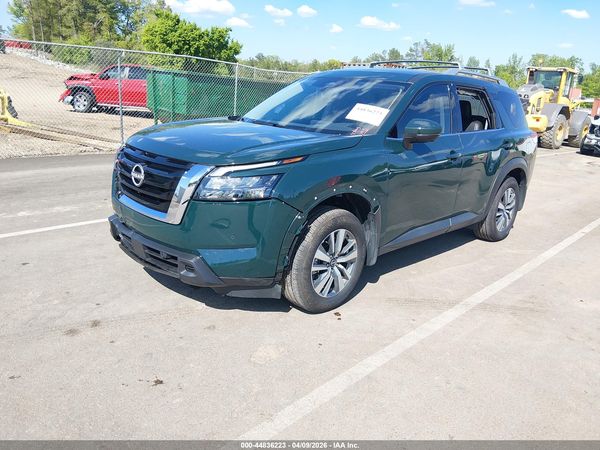 2025 NISSAN PATHFINDER SL FWD