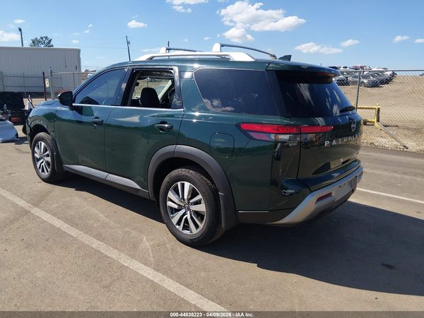 2025 NISSAN PATHFINDER SL FWD