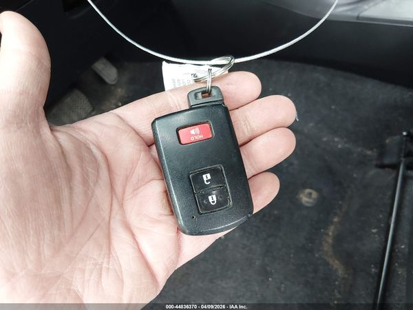 2018 TOYOTA RAV4 HYBRID XLE