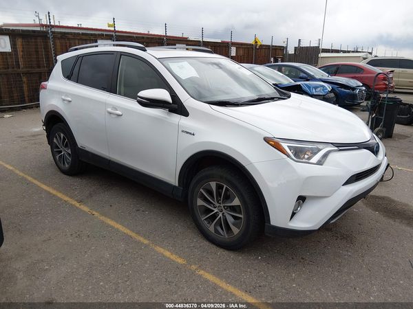 2018 TOYOTA RAV4 HYBRID XLE
