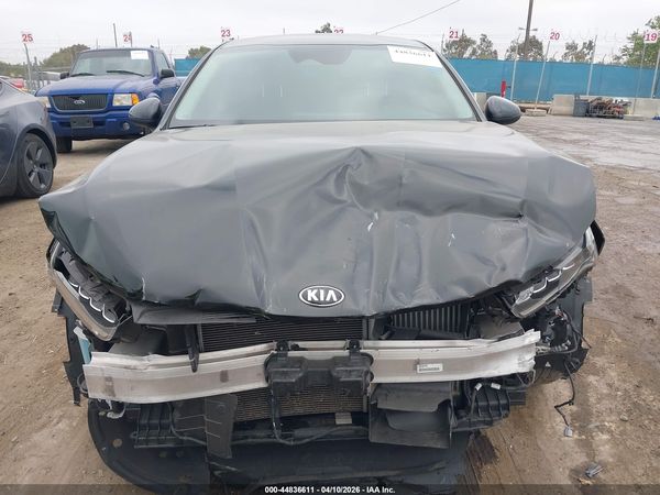 2021 KIA K5 LXS