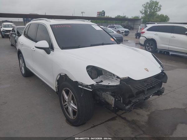 2012 PORSCHE CAYENNE