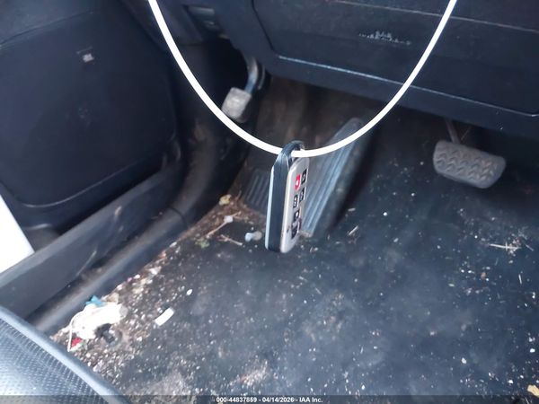 2019 TOYOTA SIENNA SE 7 PASSENGER — I11