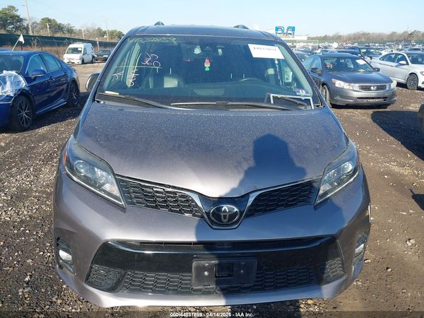 2019 TOYOTA SIENNA SE 7 PASSENGER — I115