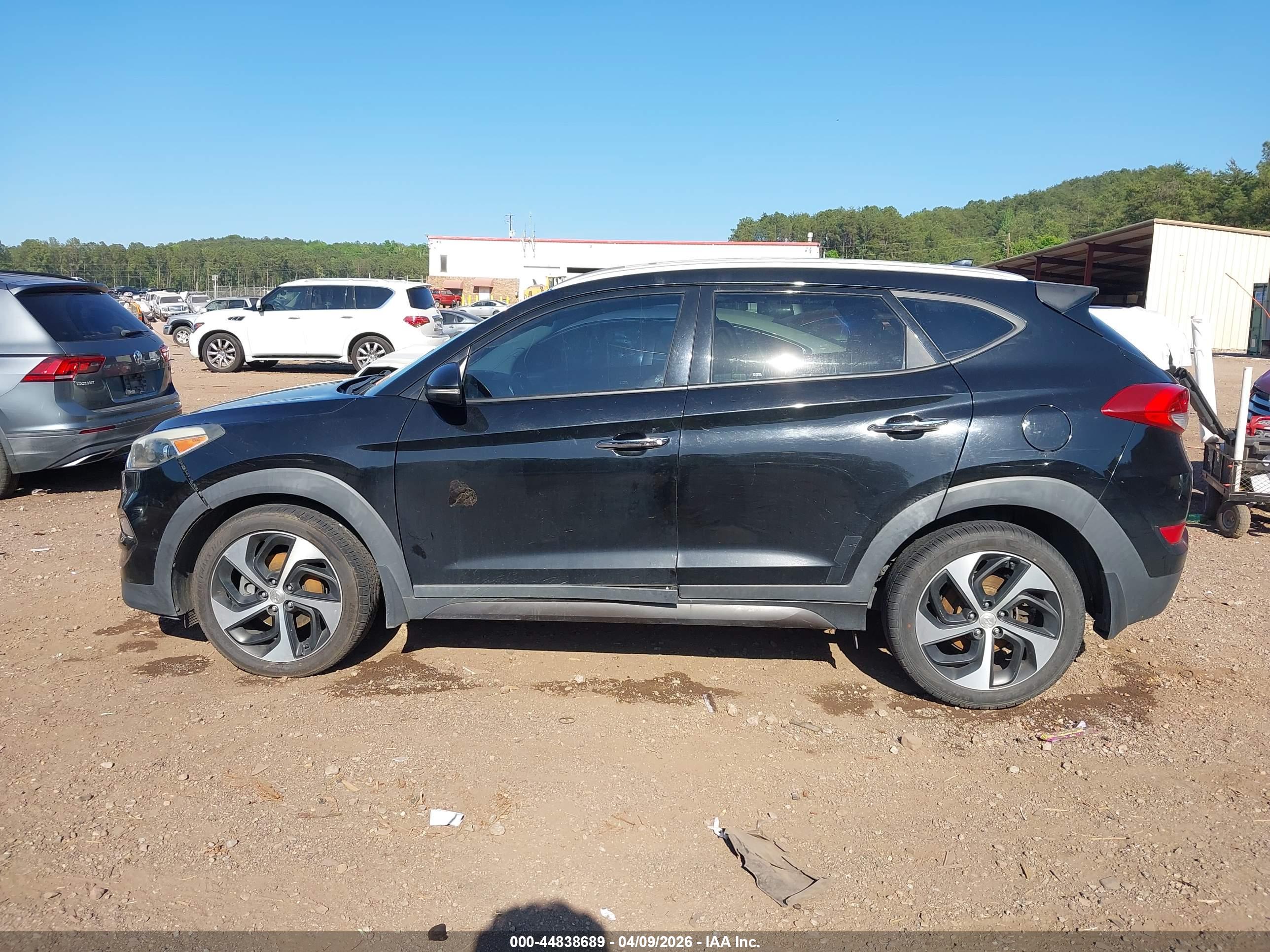 2016 HYUNDAI TUCSON LIMITED