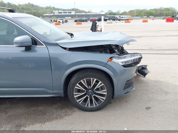 2020 VOLVO XC90 T6 MOMENTUM 7 PASSENGER