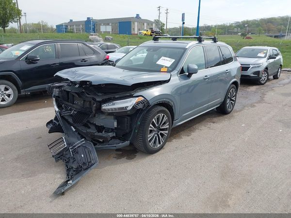 2020 VOLVO XC90 T6 MOMENTUM 7 PASSENGER